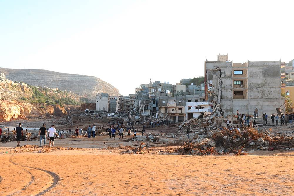 Libya'daki sel felaketinde can kaybı 6 bine yükseldi - Resim: 15